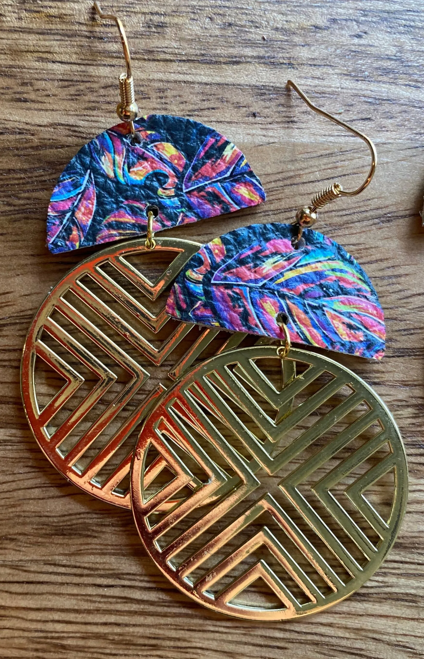 MULTIPLE COLORS: Party Disc Earrings