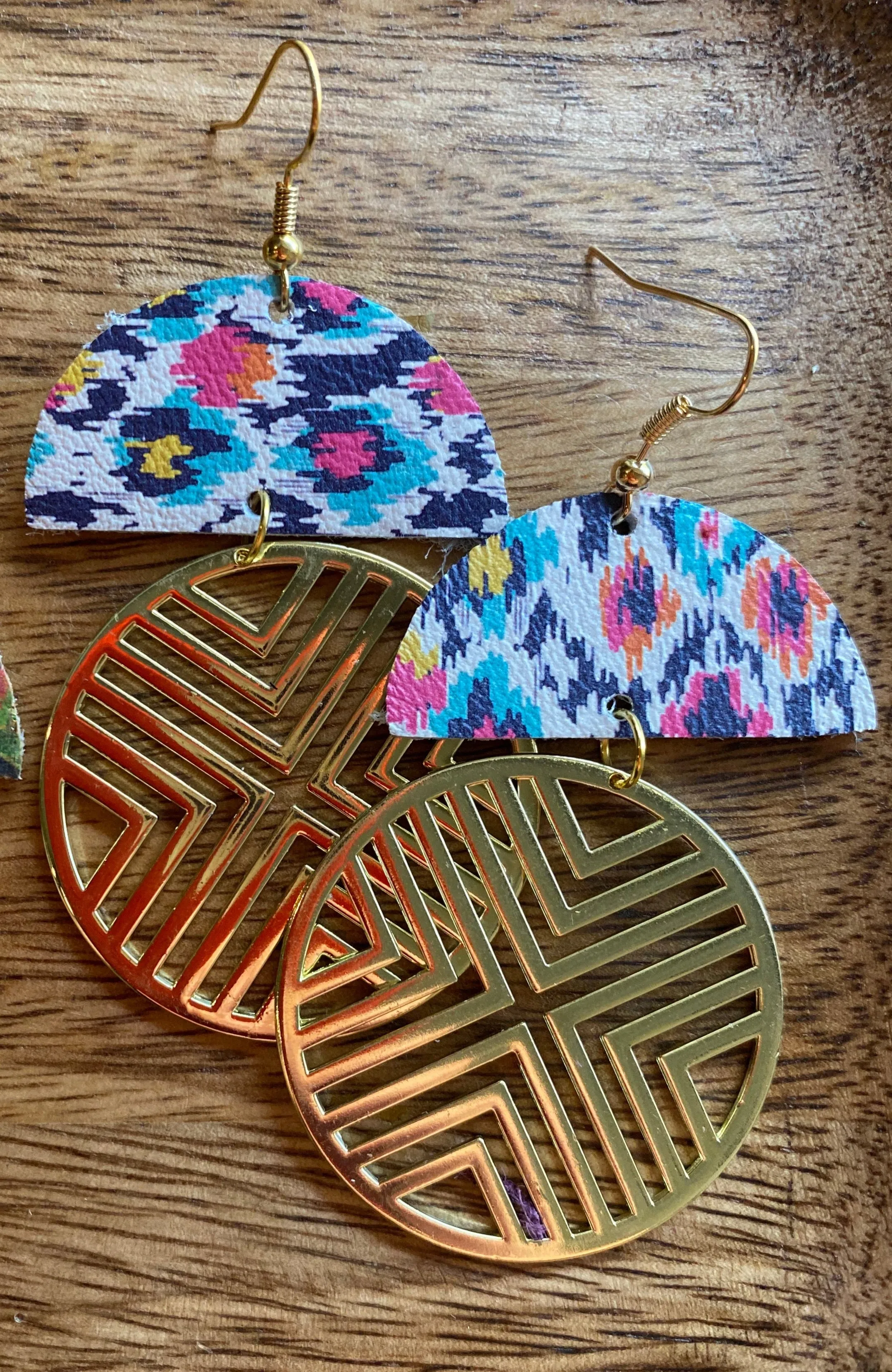 MULTIPLE COLORS: Party Disc Earrings