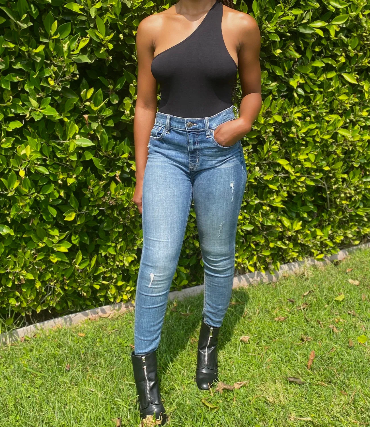 Myla One Strap Bodysuit(Black)