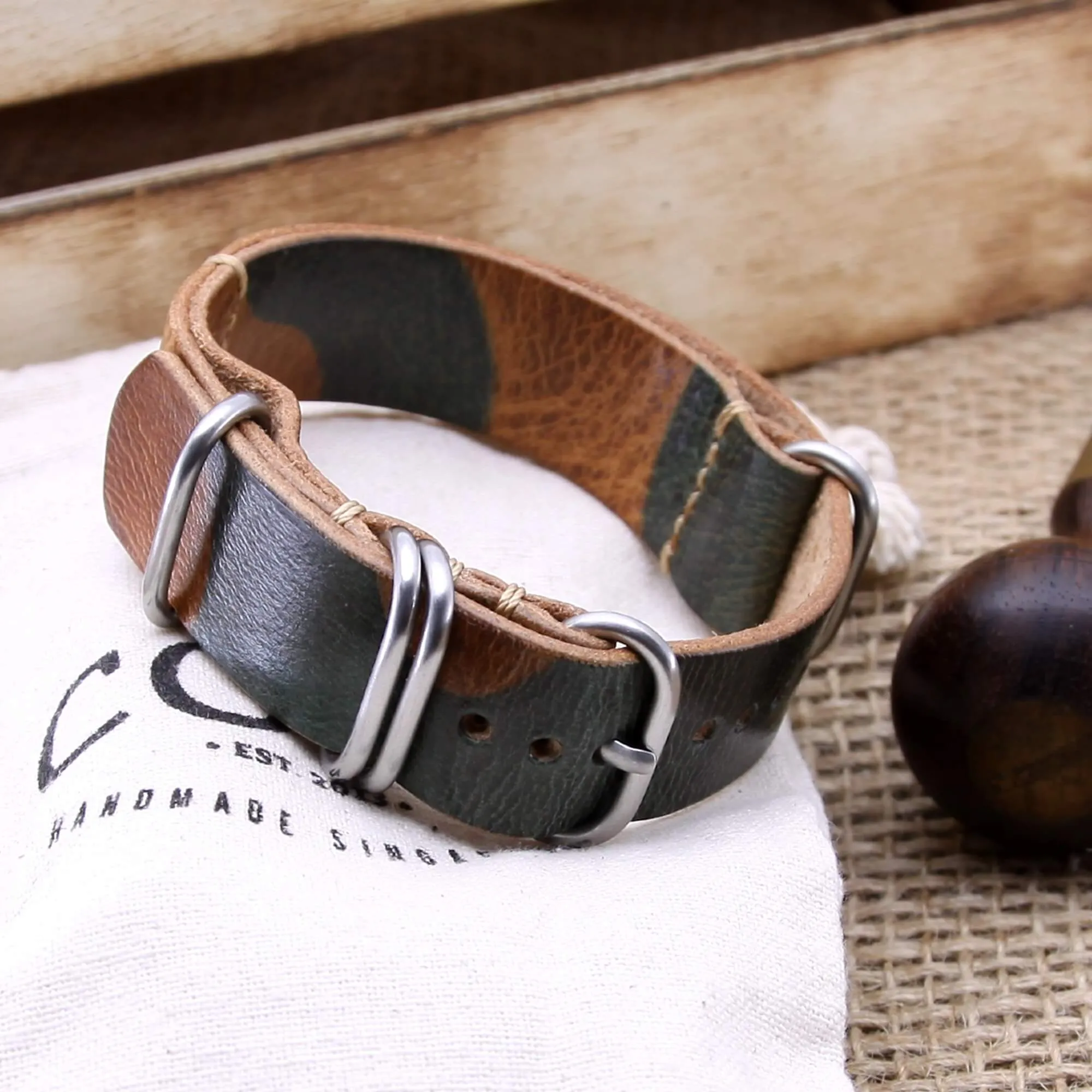 NAT2 Leather Watch Strap, 5-Ring Military 101