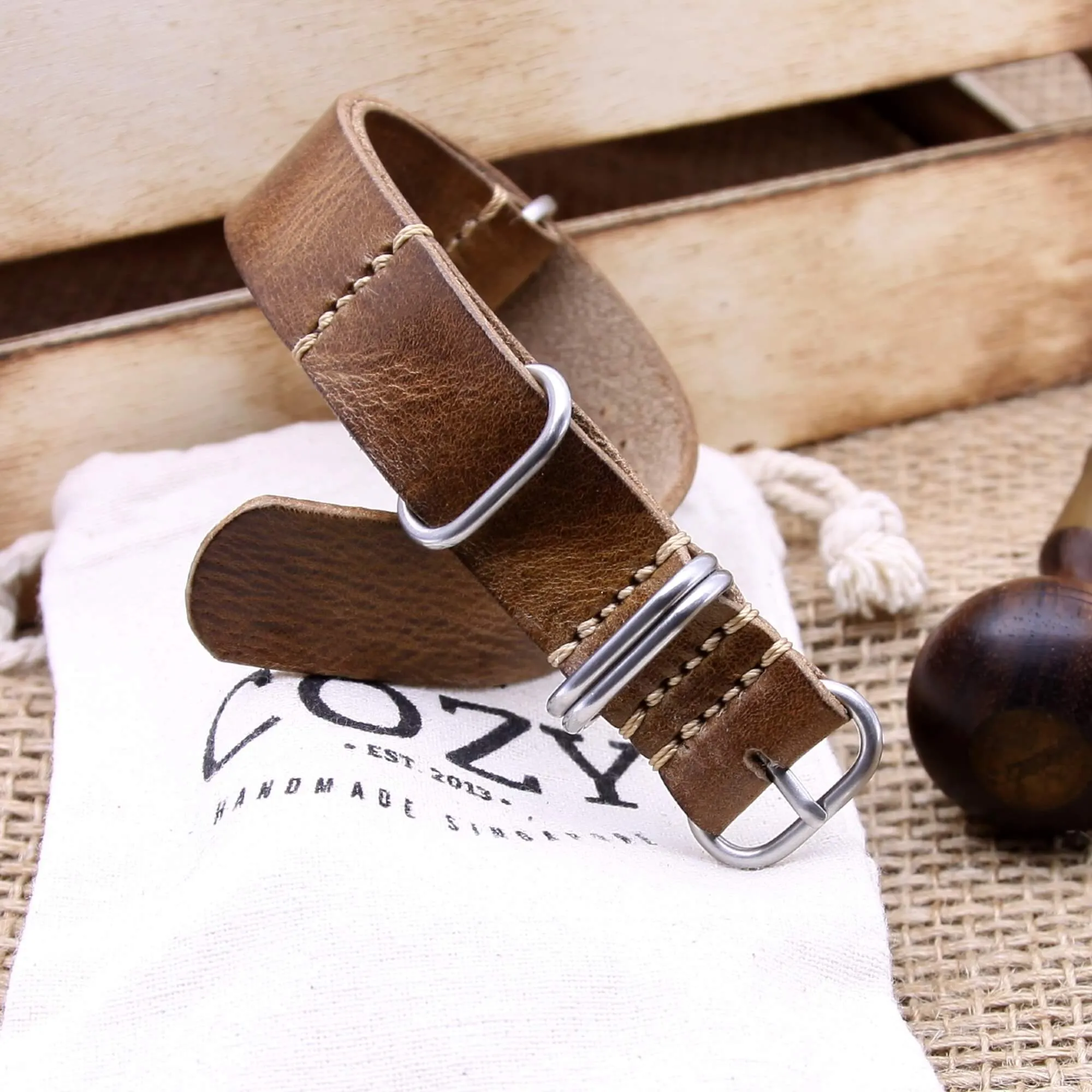 NAT2 Leather Watch Strap, 5-Ring Military 102