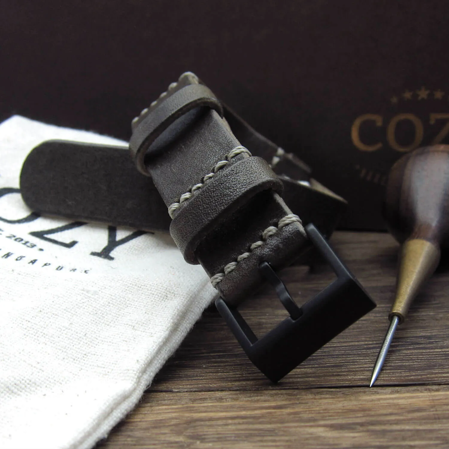 NAT2 Leather Watch Strap, Vintage 408