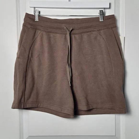 NWT Lululemon Scuba High-Rise Short 5&quot; - 10 Taupetastic