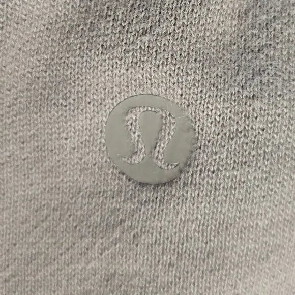 NWT Lululemon Scuba High-Rise Short 5&quot; - 10 Taupetastic