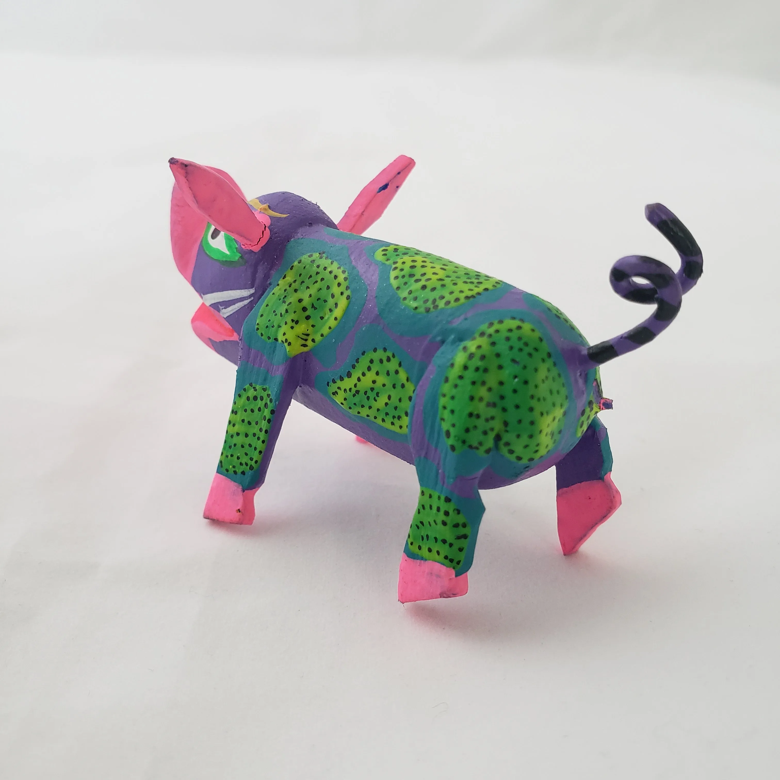 Oaxacan Mini Pig Alebrije  Wood Carving Mexican Hand Painted