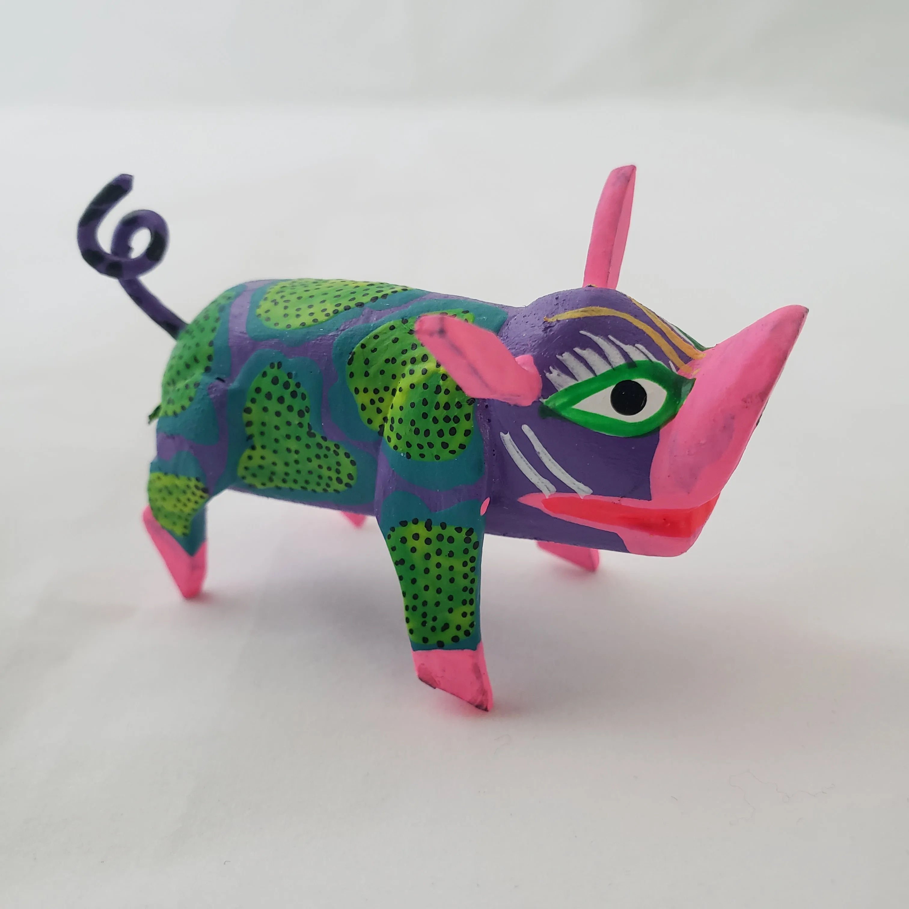 Oaxacan Mini Pig Alebrije  Wood Carving Mexican Hand Painted