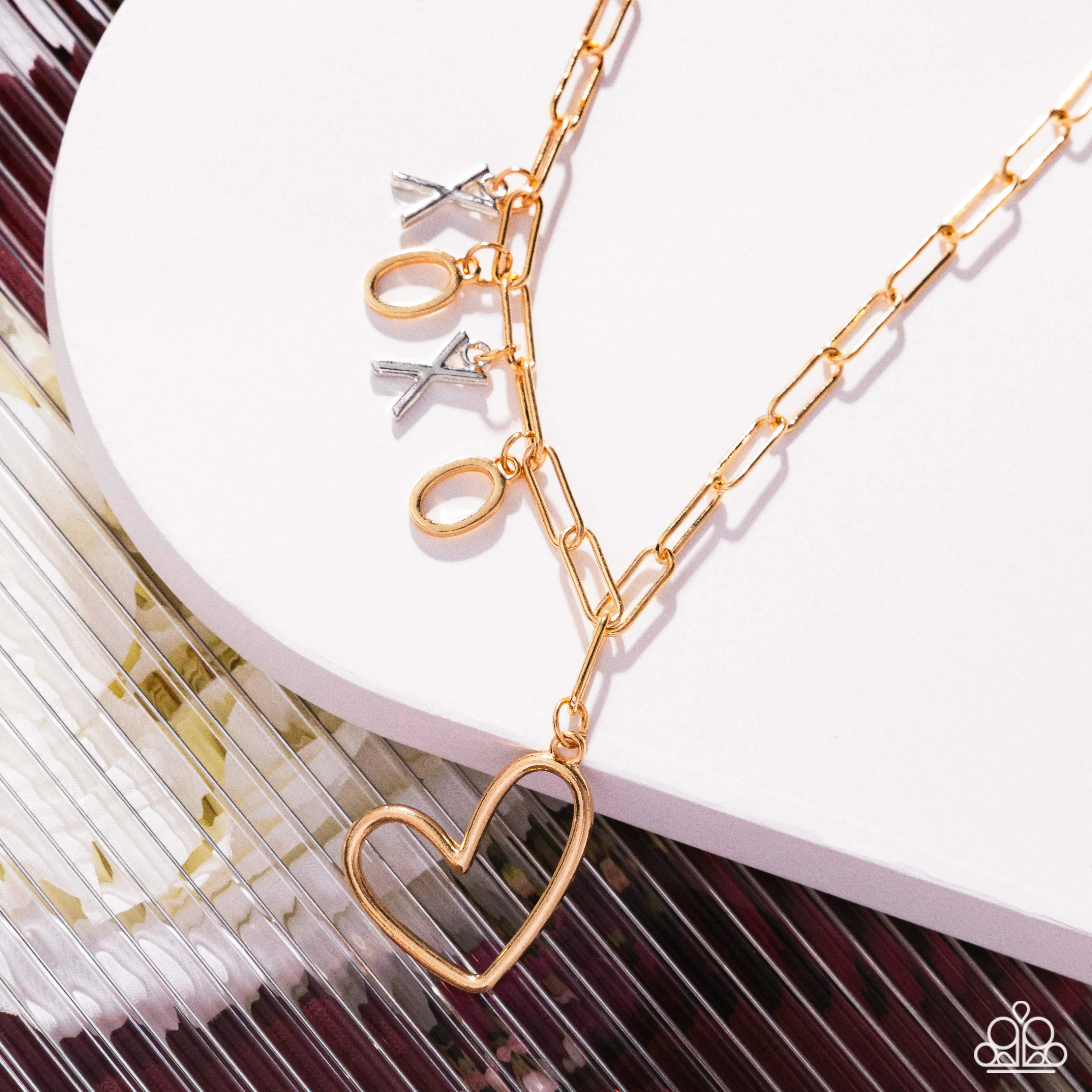 Paparazzi Courting Chains Necklace Gold