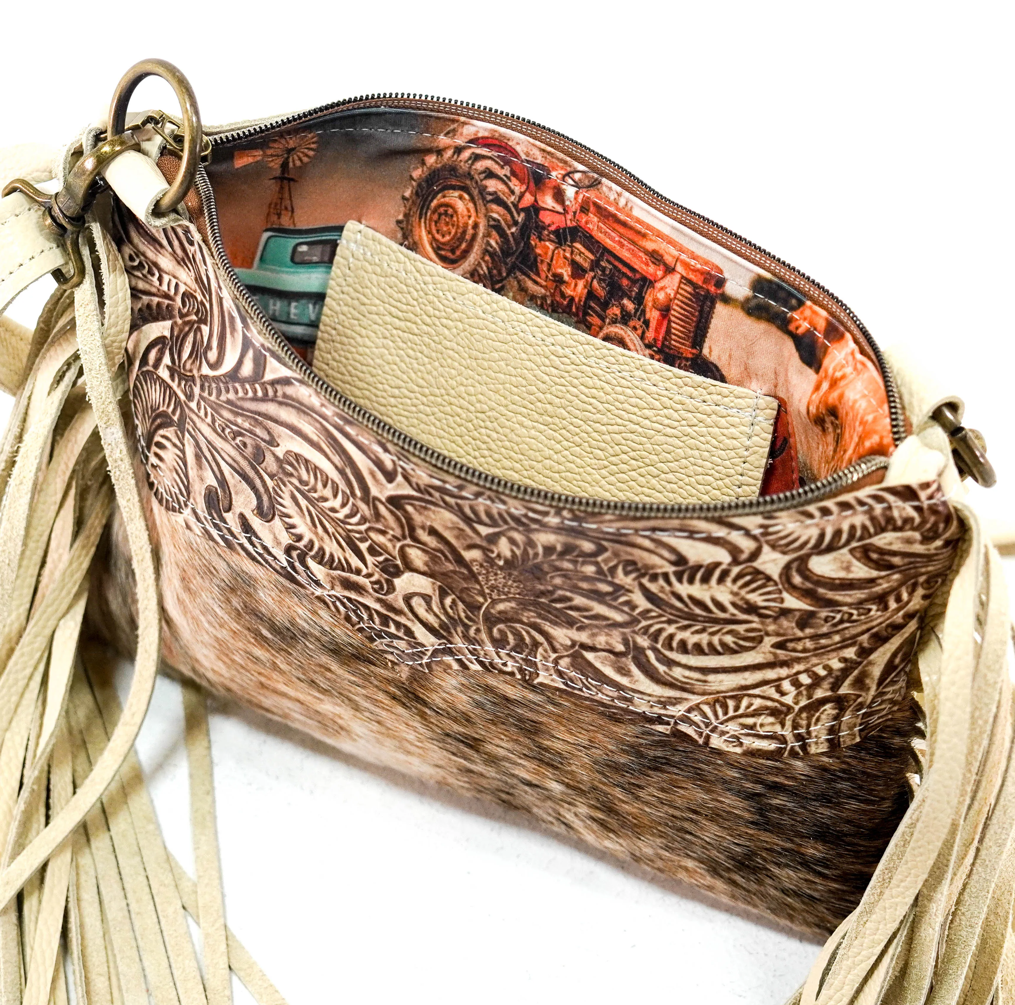 Patsy - Brindle w/ Ivory & Brown Dallas Tool