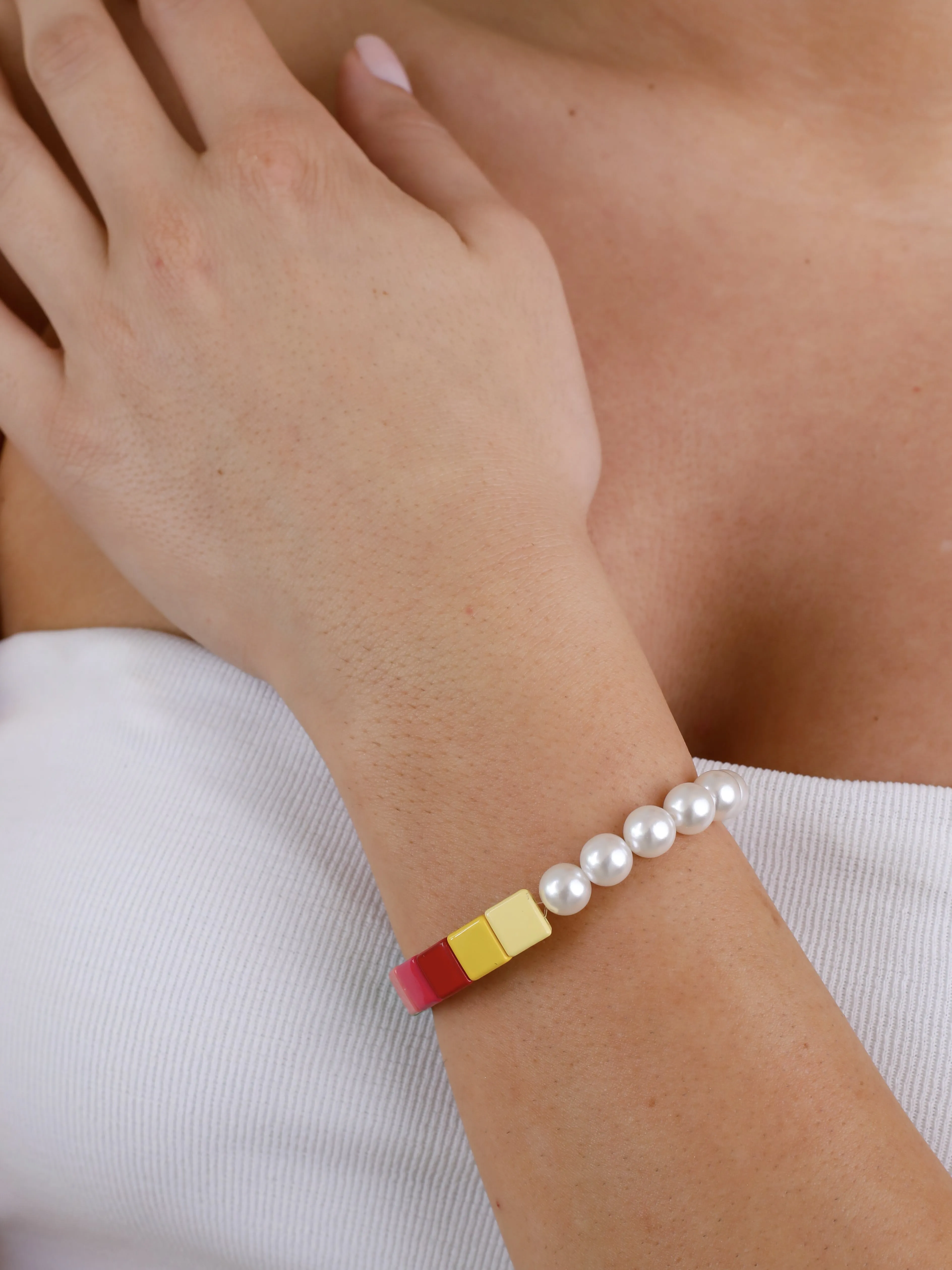 Pearl Rainbow Bracelet