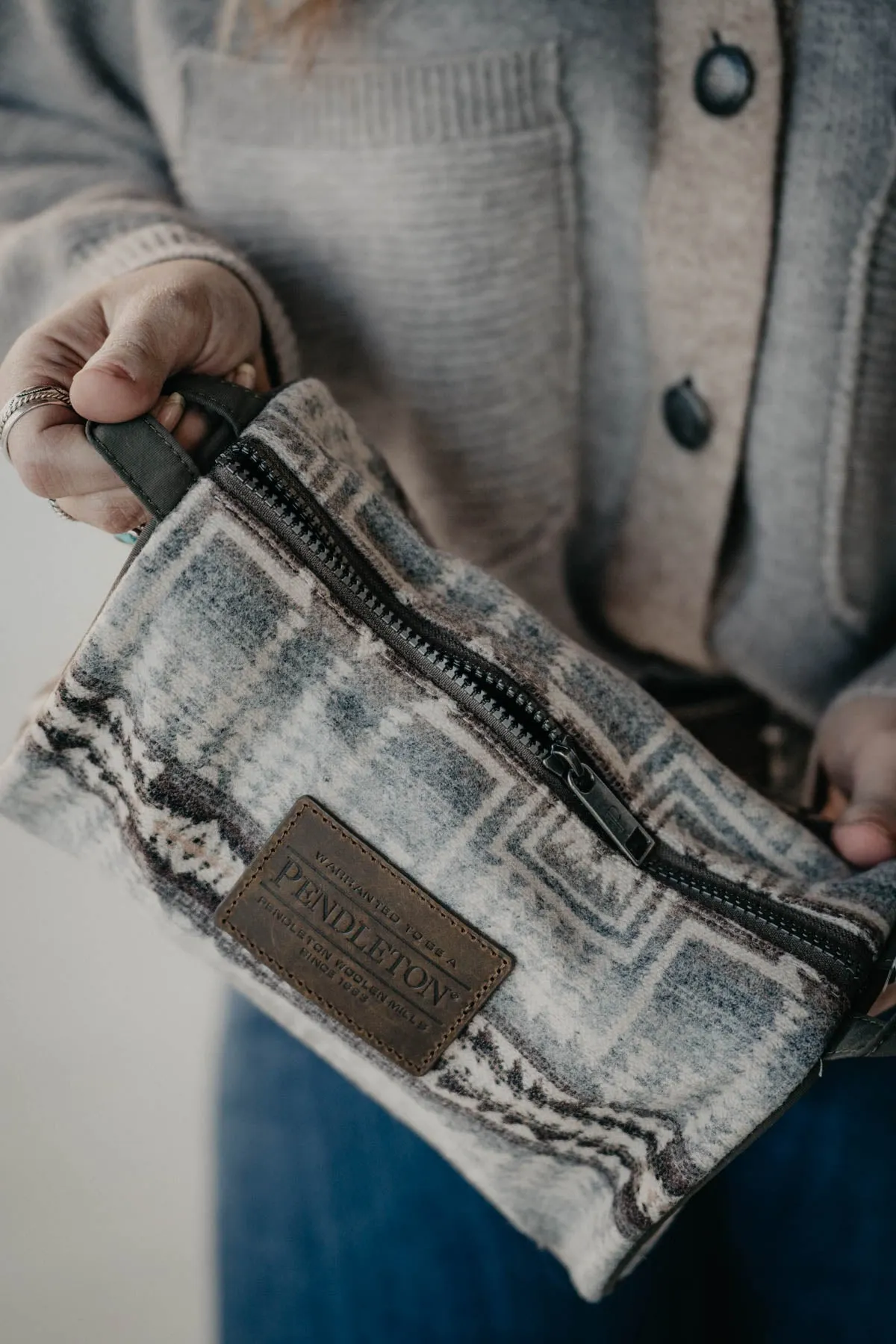 Pendleton {Harding Grey Star} Travel Kit