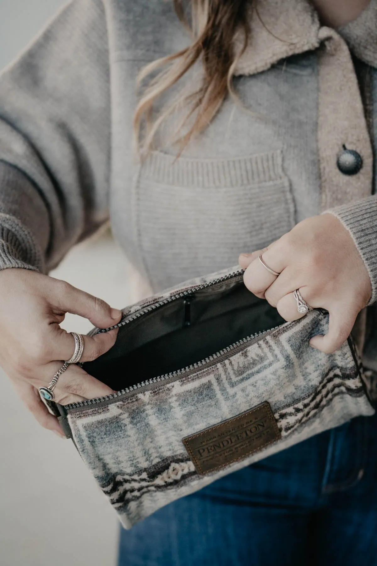 Pendleton {Harding Grey Star} Travel Kit