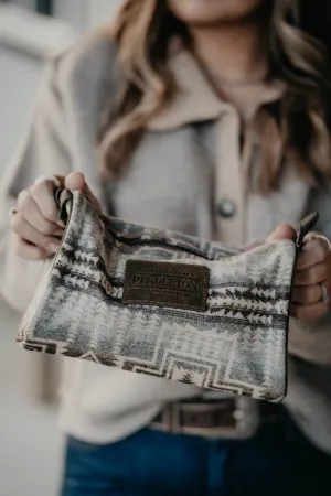 Pendleton {Harding Grey Star} Travel Kit
