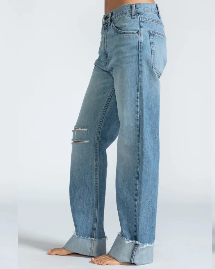 Relaxed Straight