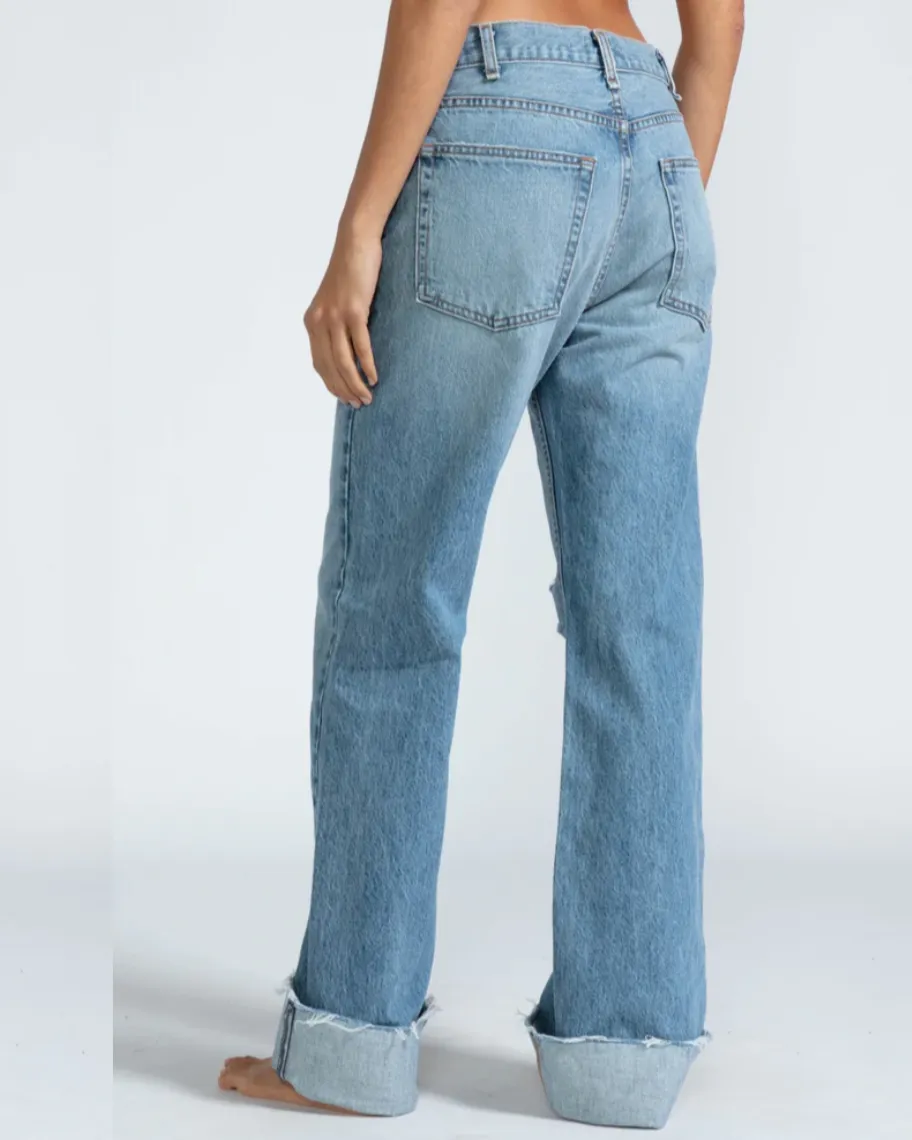 Relaxed Straight