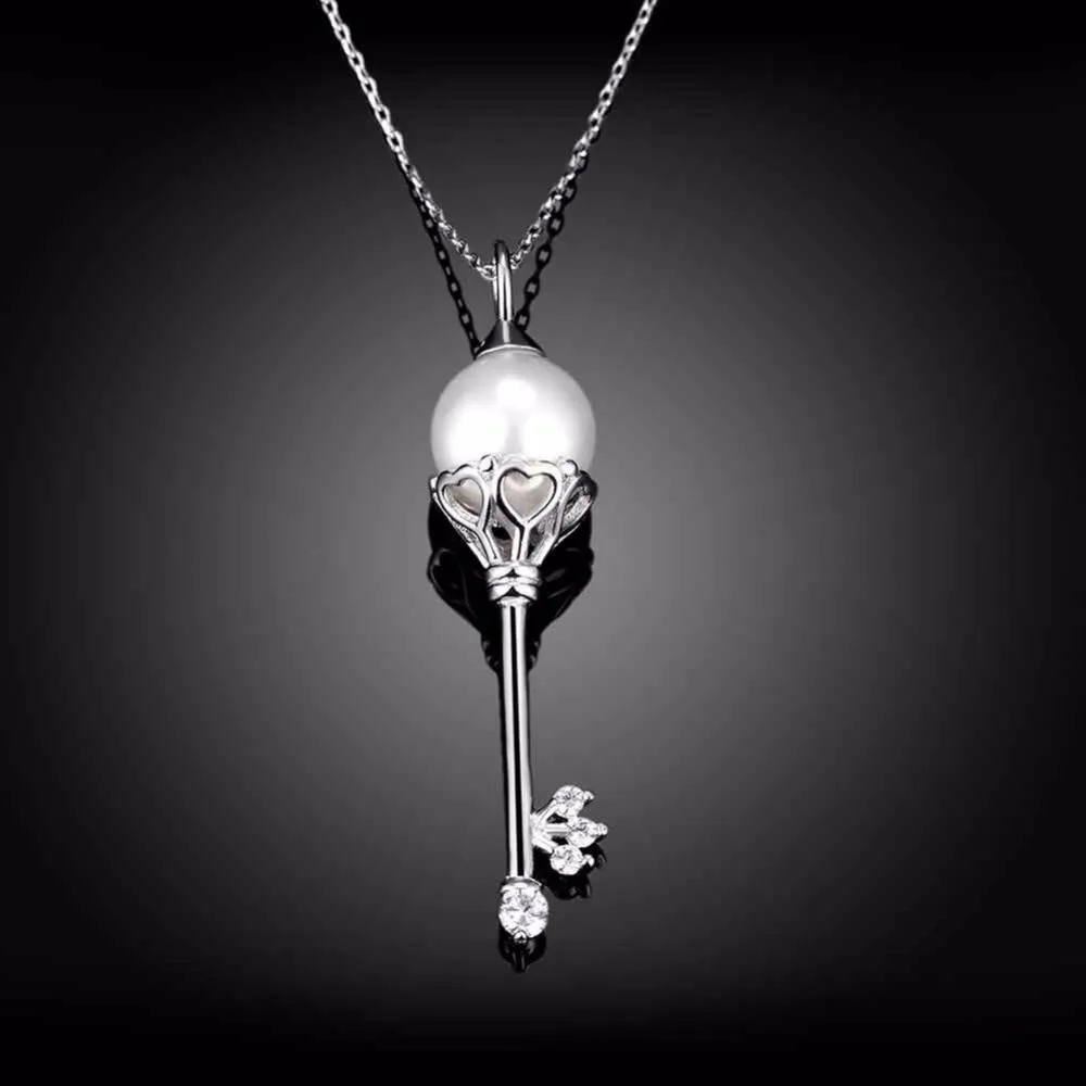 Solid Women’s 925 Sterling Silver Necklace with Key Design Simulated Pearl Pendant, Trendy Fashion Jewelry for Girls