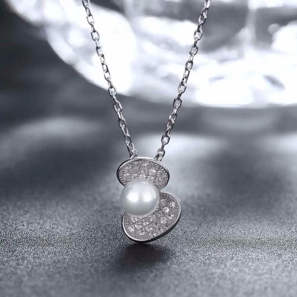 Solid Women’s 925 Sterling Silver Necklace with Simulated Pearl Shell Design Pendant, Trendy Fashion Jewelry for Women