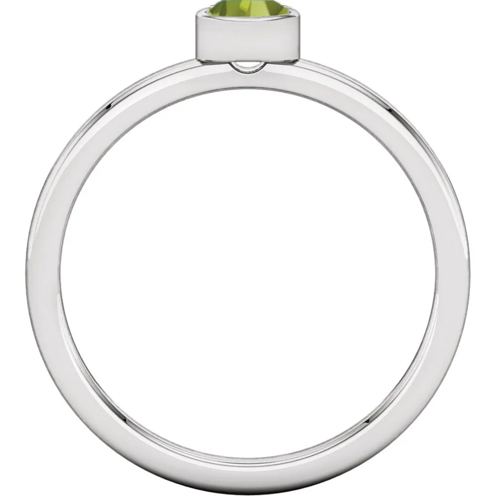Sterling Silver Imitation Peridot Bezel Ring, Size 7