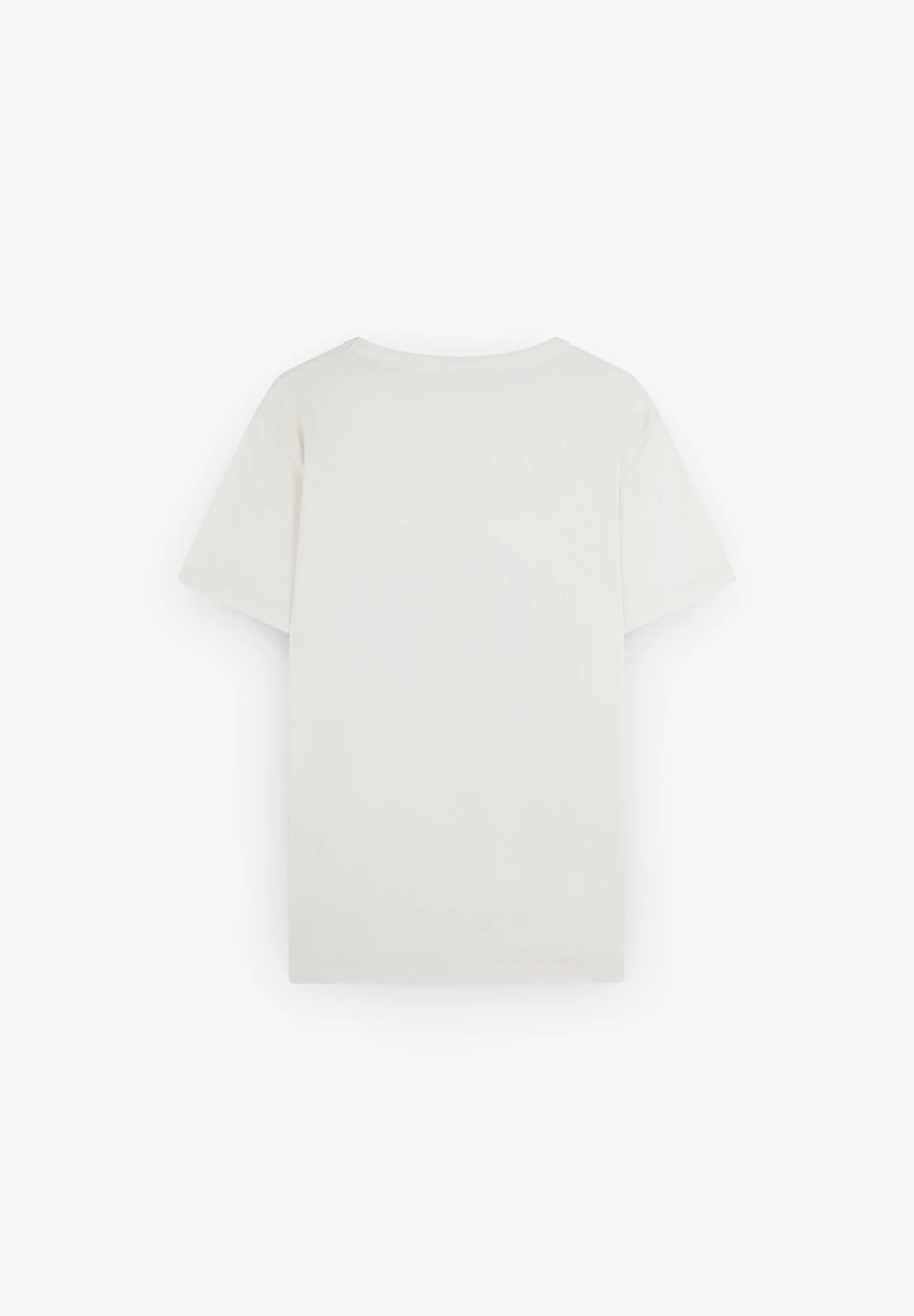 T-SHIRT COM PADRÃO DE GRÁFICO