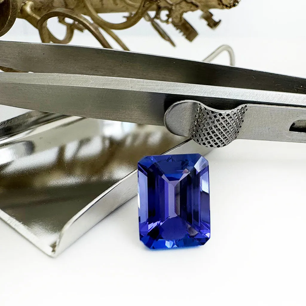 Tanzanite - violet/BLUE Emerald Cut - 5.17ct