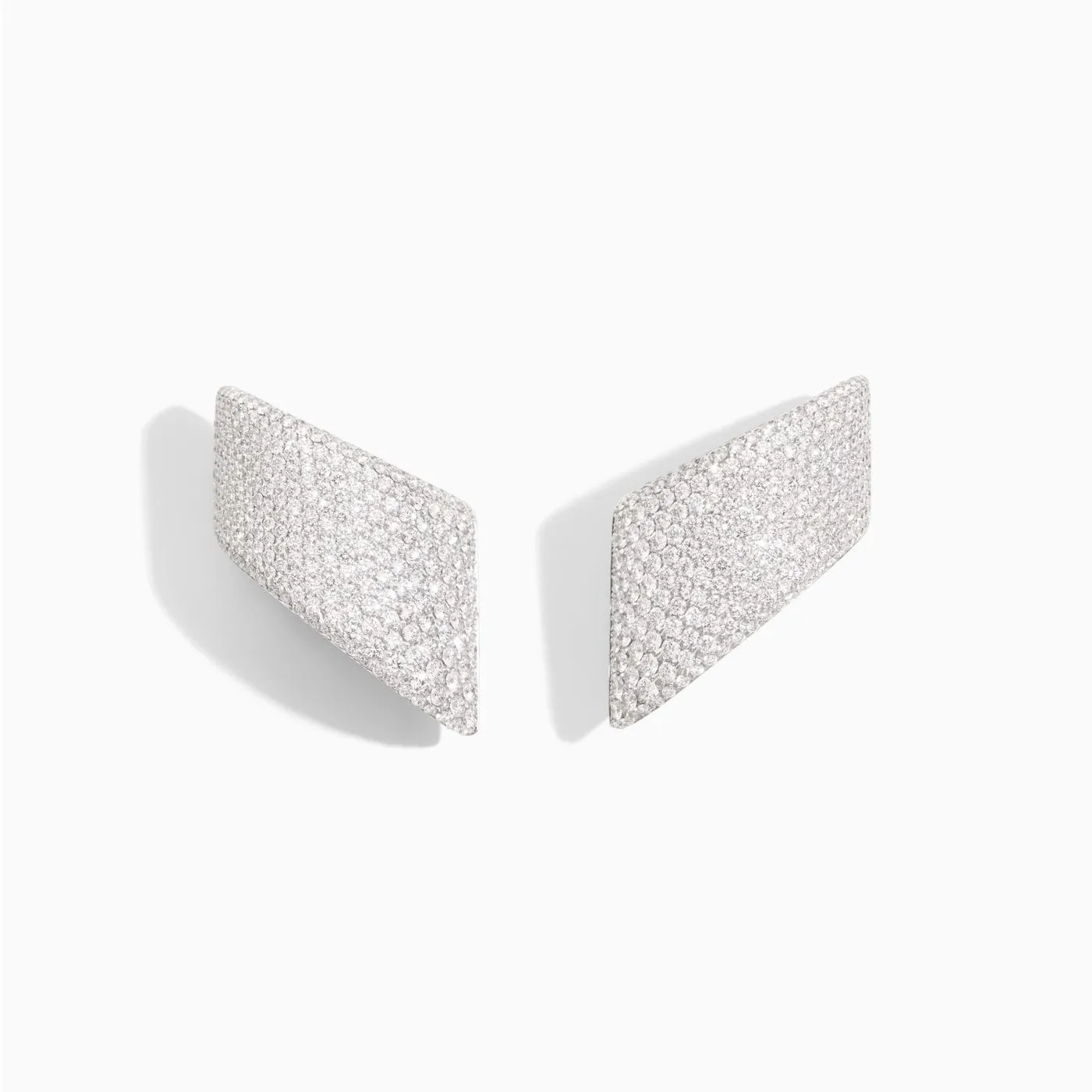 Vague Earrings